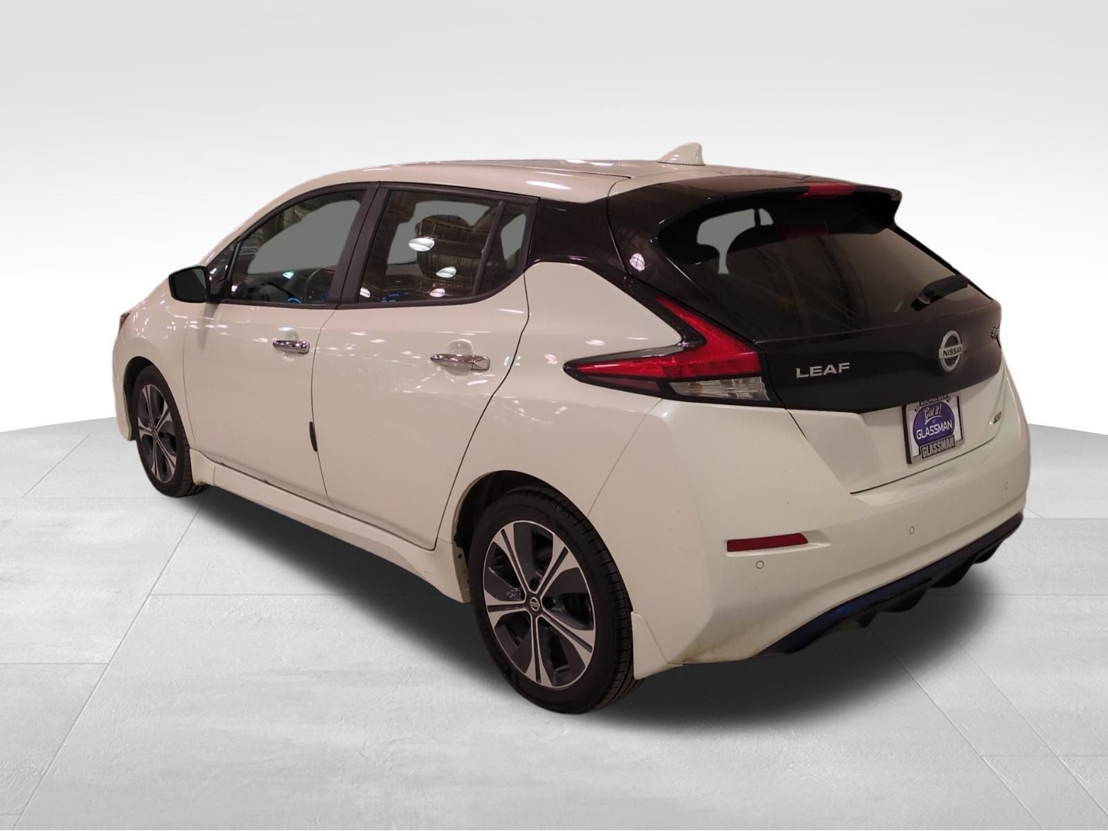 2022 Nissan Leaf SV