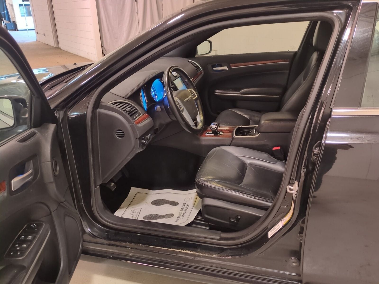 2013 Chrysler 300 Base