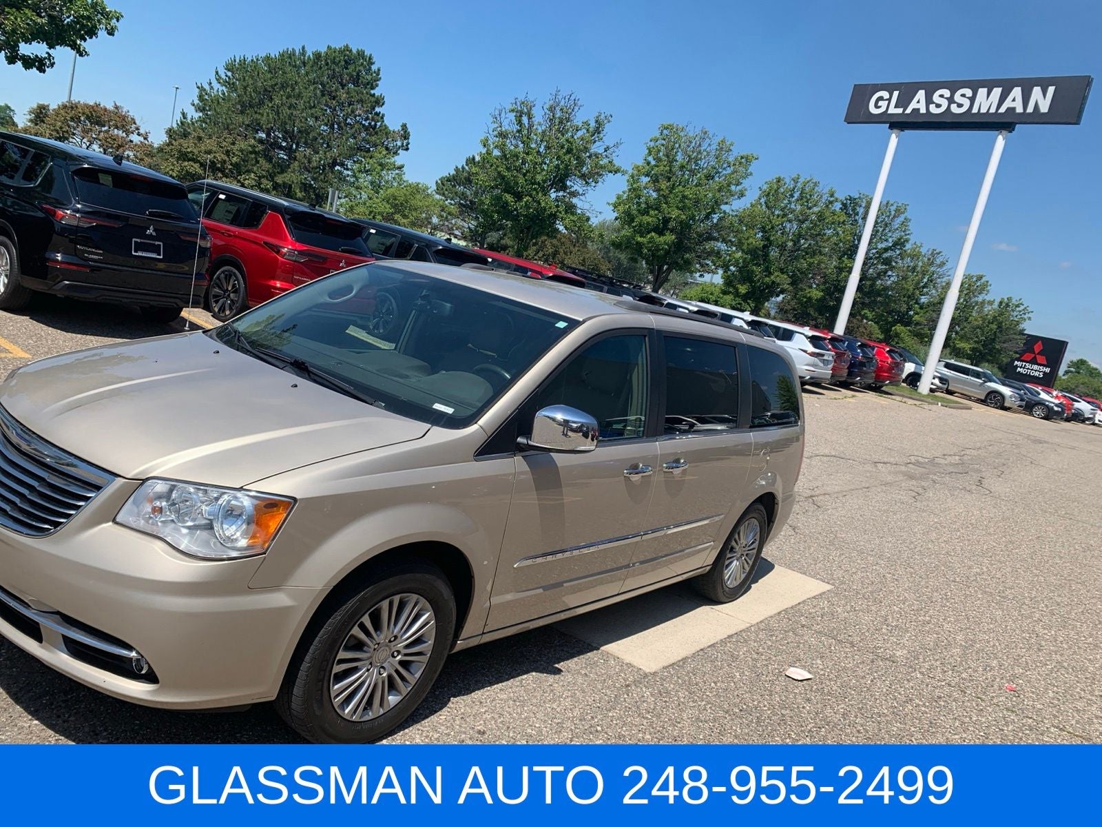 2015 Chrysler Town & Country Touring-L