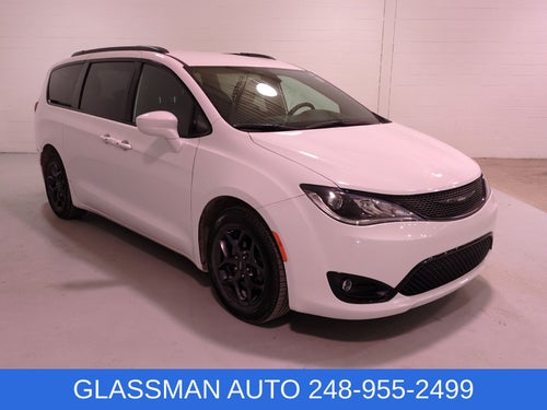 2018 Chrysler Pacifica Touring L Plus