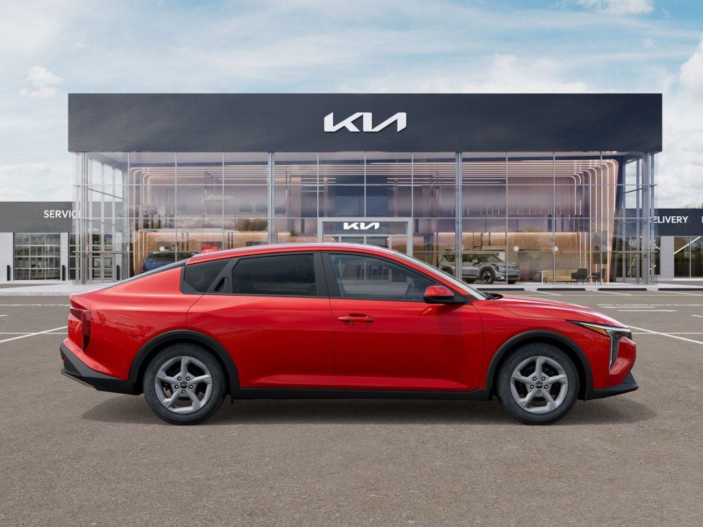 2025 Kia K4 LXS