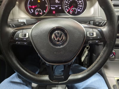 2015 Volkswagen Golf TDI S 4-Door