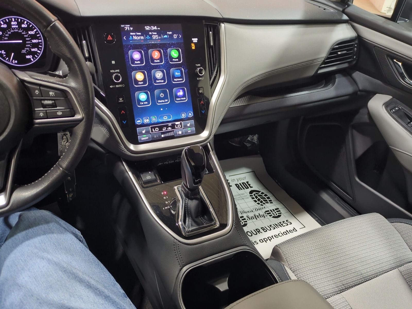 2024 Subaru Outback Premium