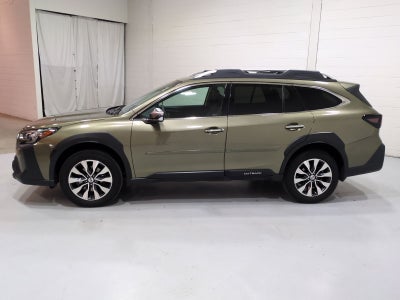 2023 Subaru Outback Touring