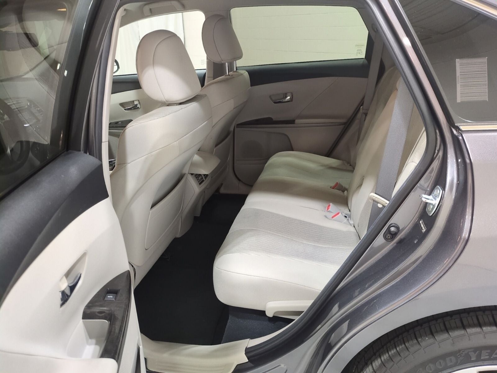 2015 Toyota Venza LE