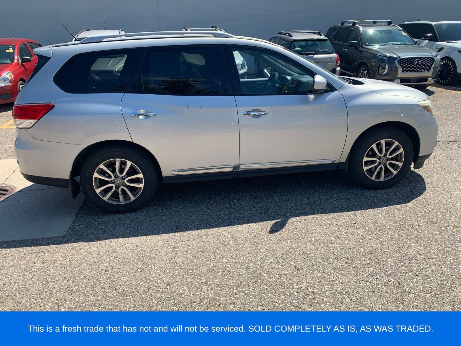 2014 Nissan Pathfinder SL