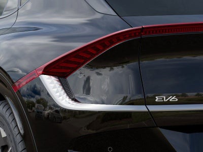 2025 Kia EV6 Light