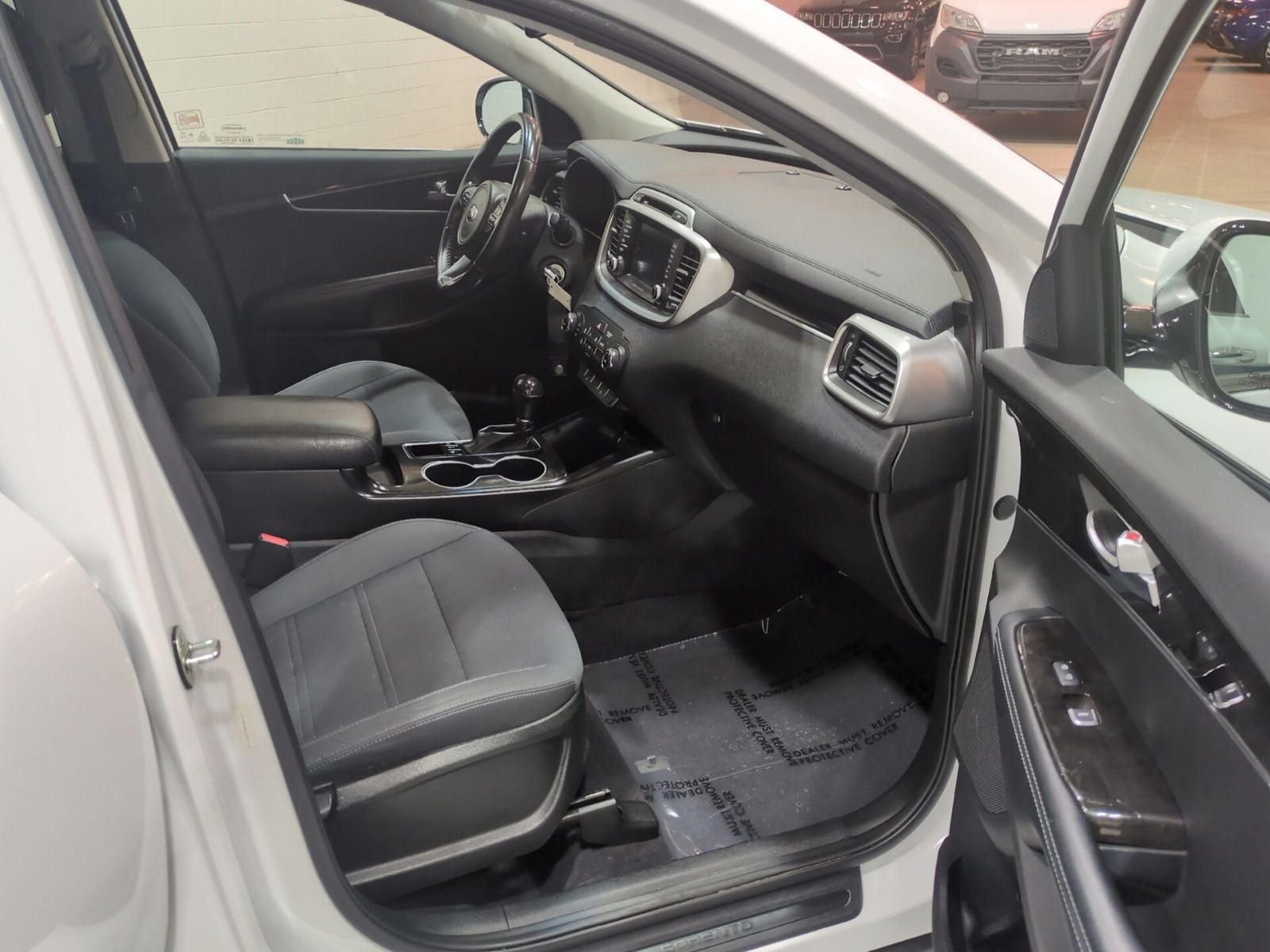 2018 Kia Sorento LX