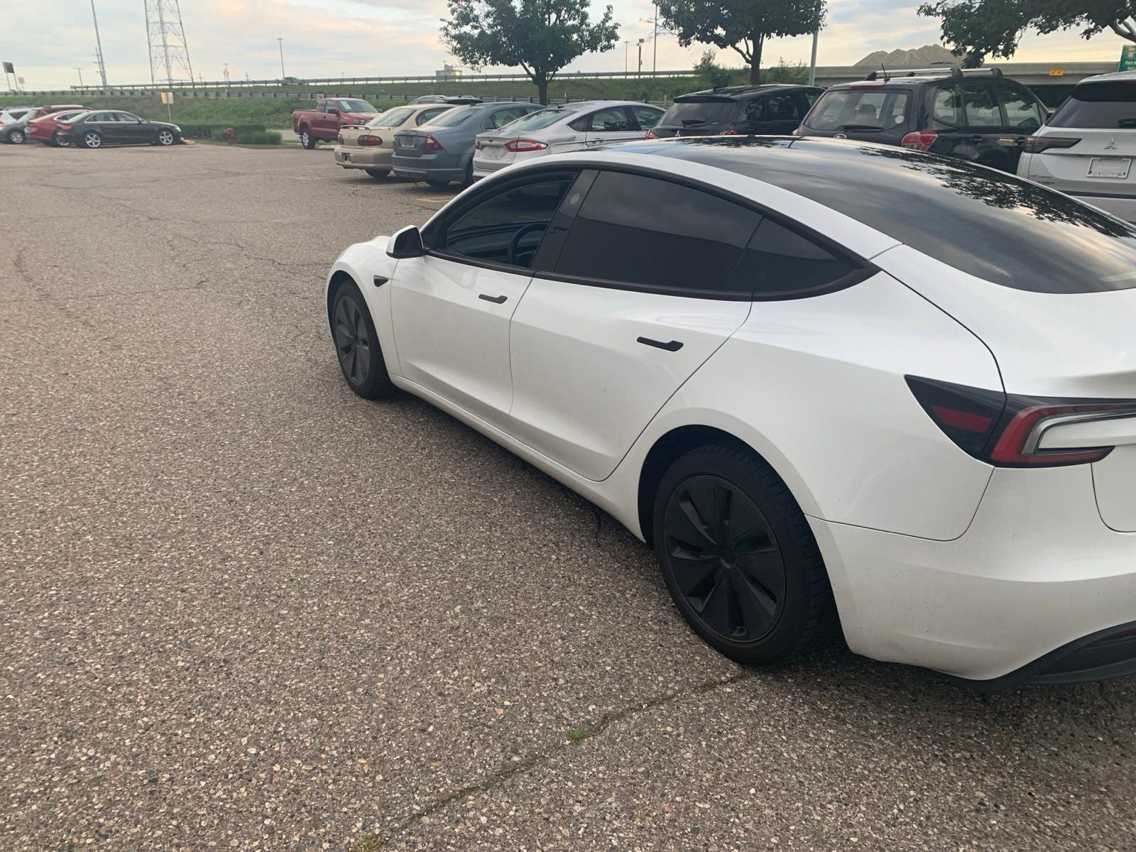 2024 Tesla Model 3 Base