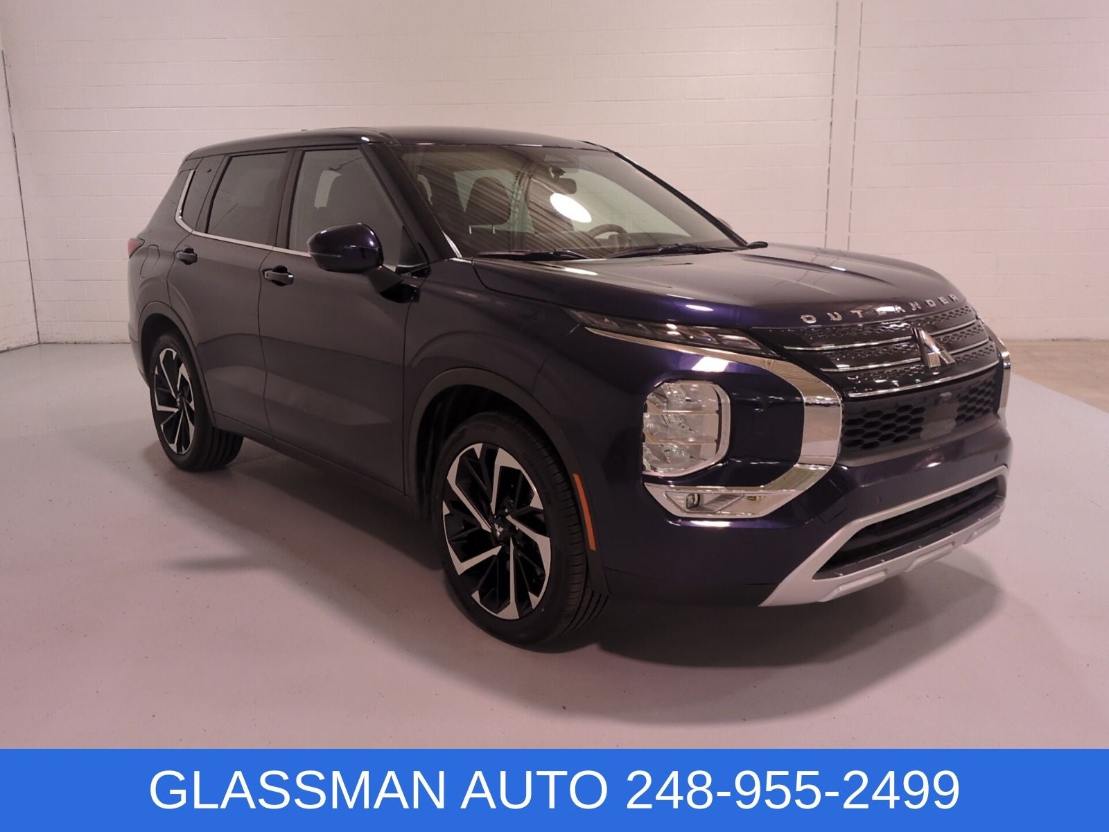 2023 Mitsubishi Outlander SE
