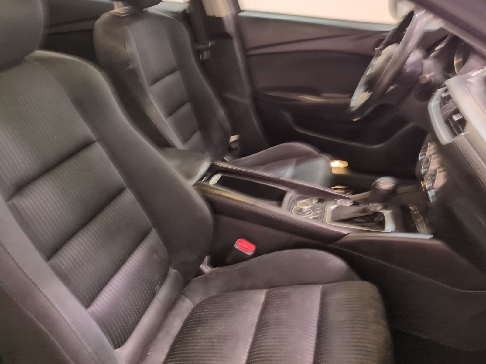 2016 Mazda Mazda6 i Sport