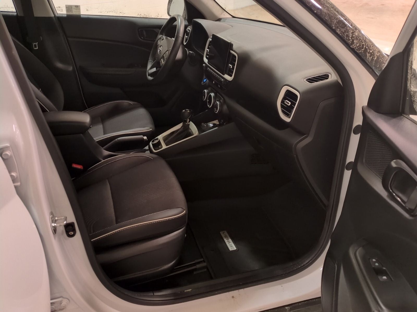 2024 Hyundai Venue Limited