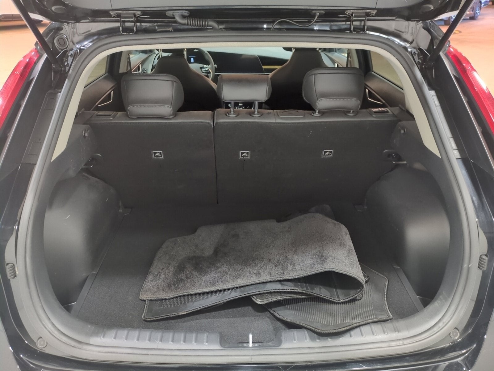 2024 Kia Niro EX