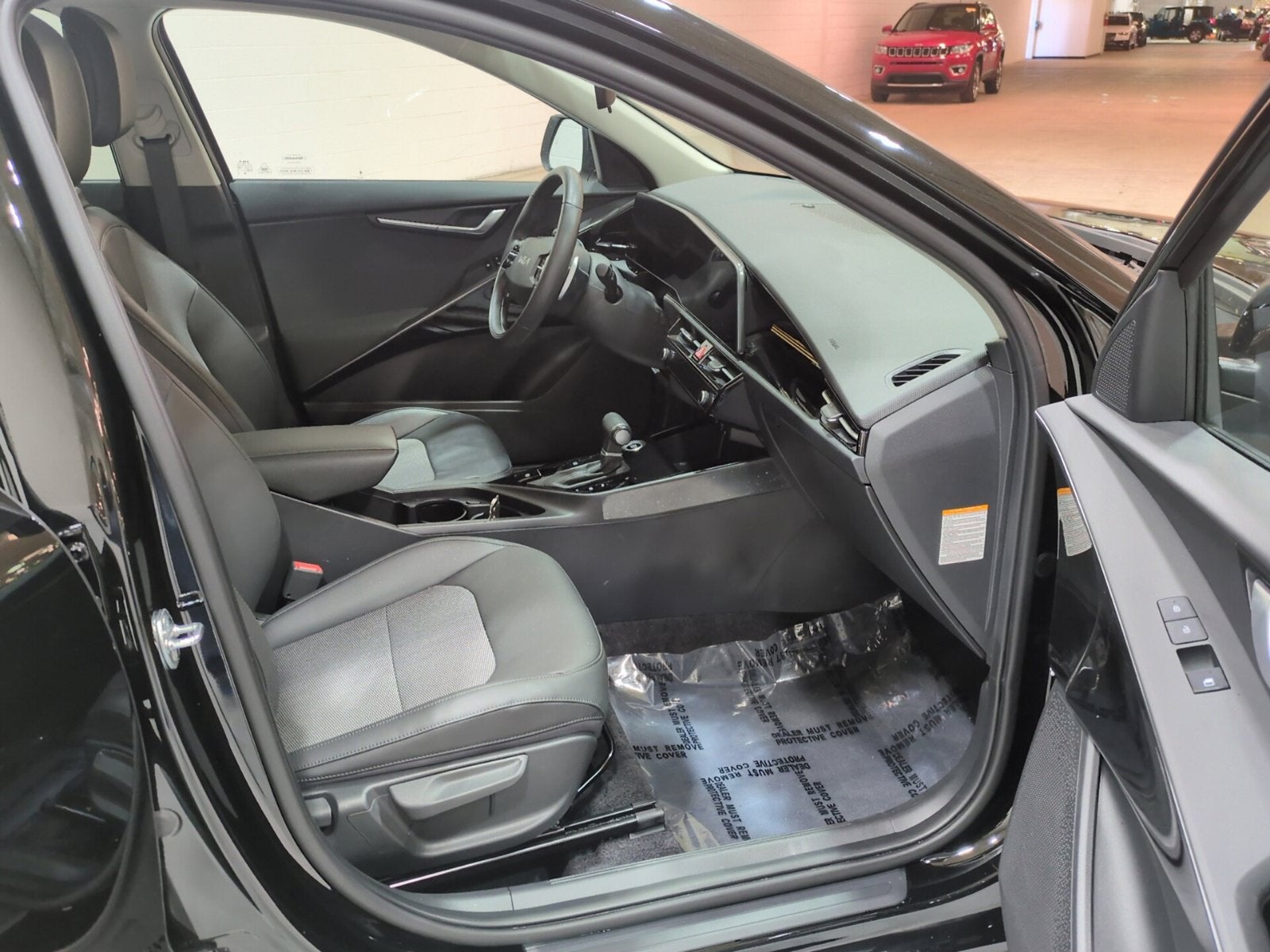 2024 Kia Niro EX