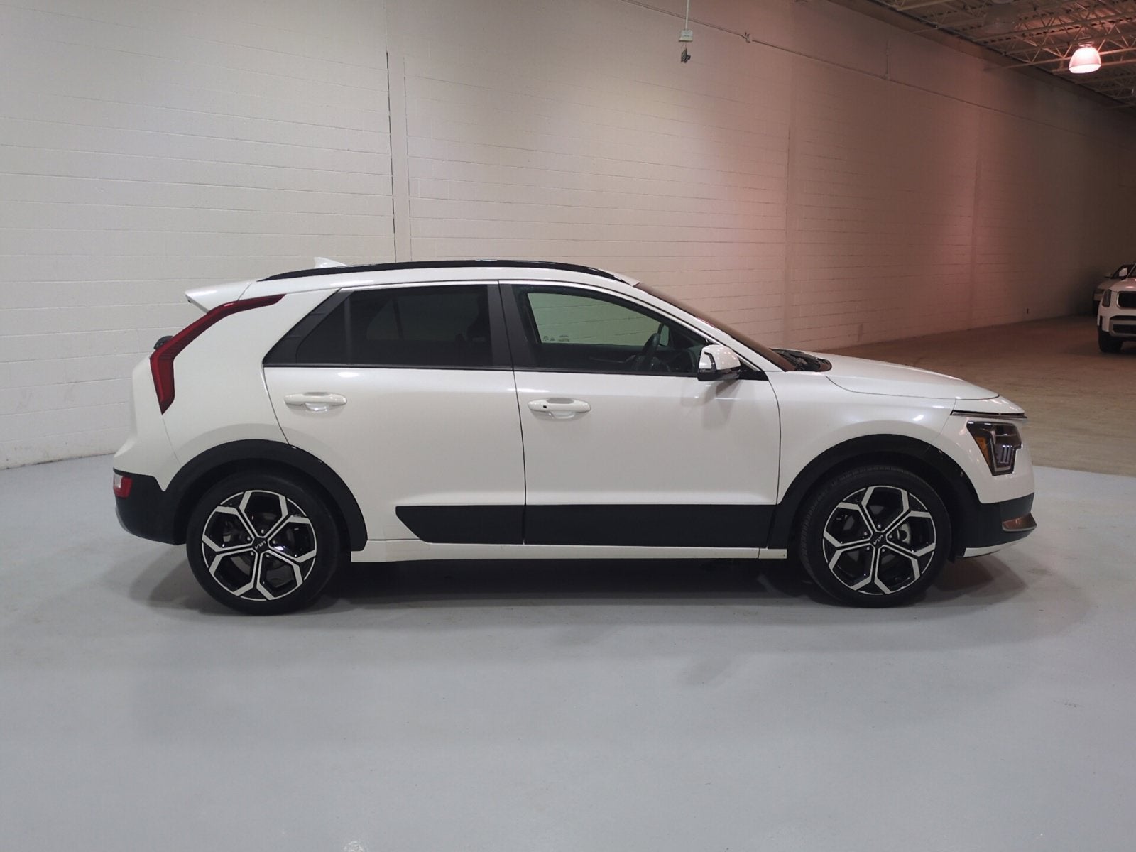 2024 Kia Niro EX Touring