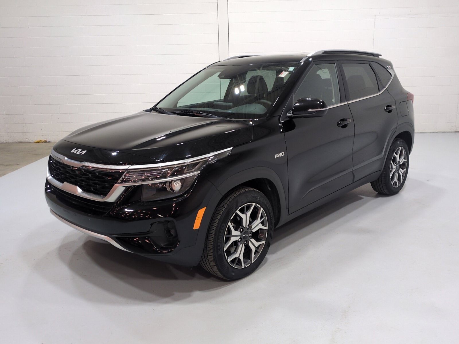 2023 Kia Seltos EX