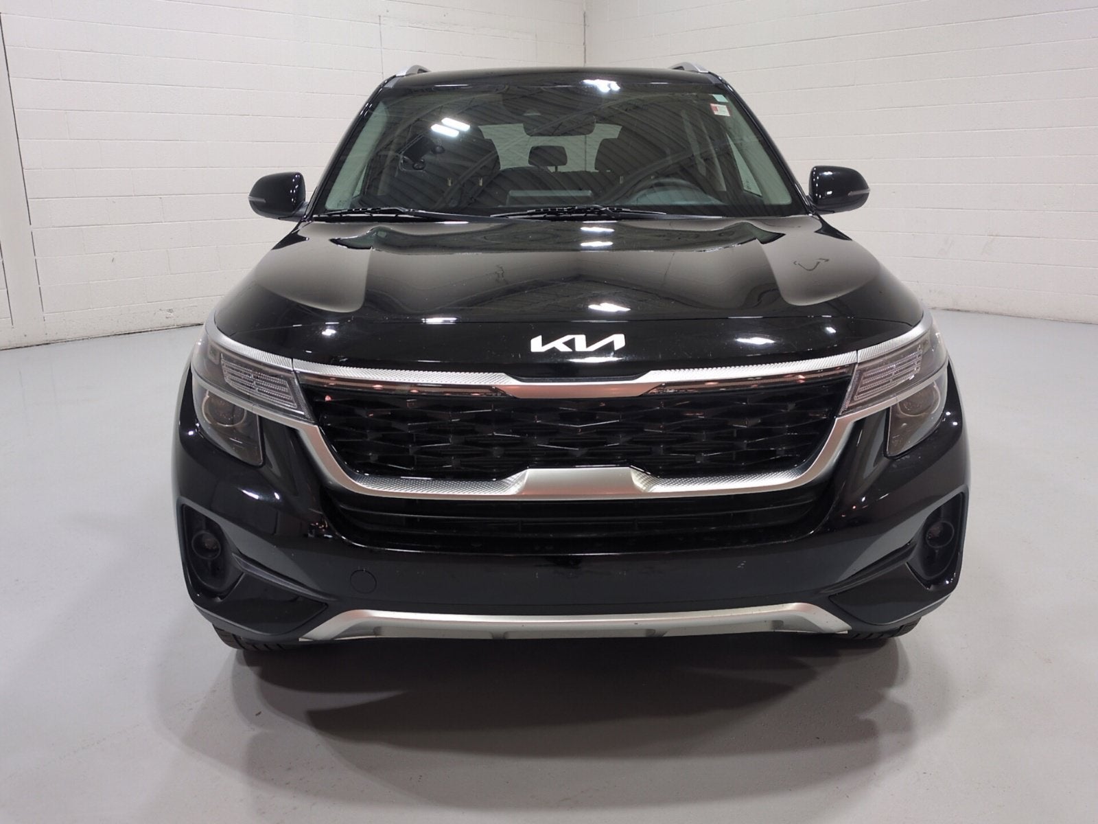 2023 Kia Seltos EX