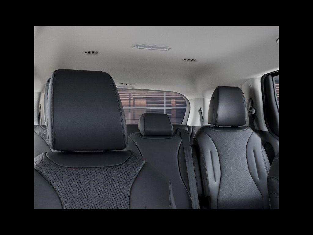 2027 Kia Carnival LXS