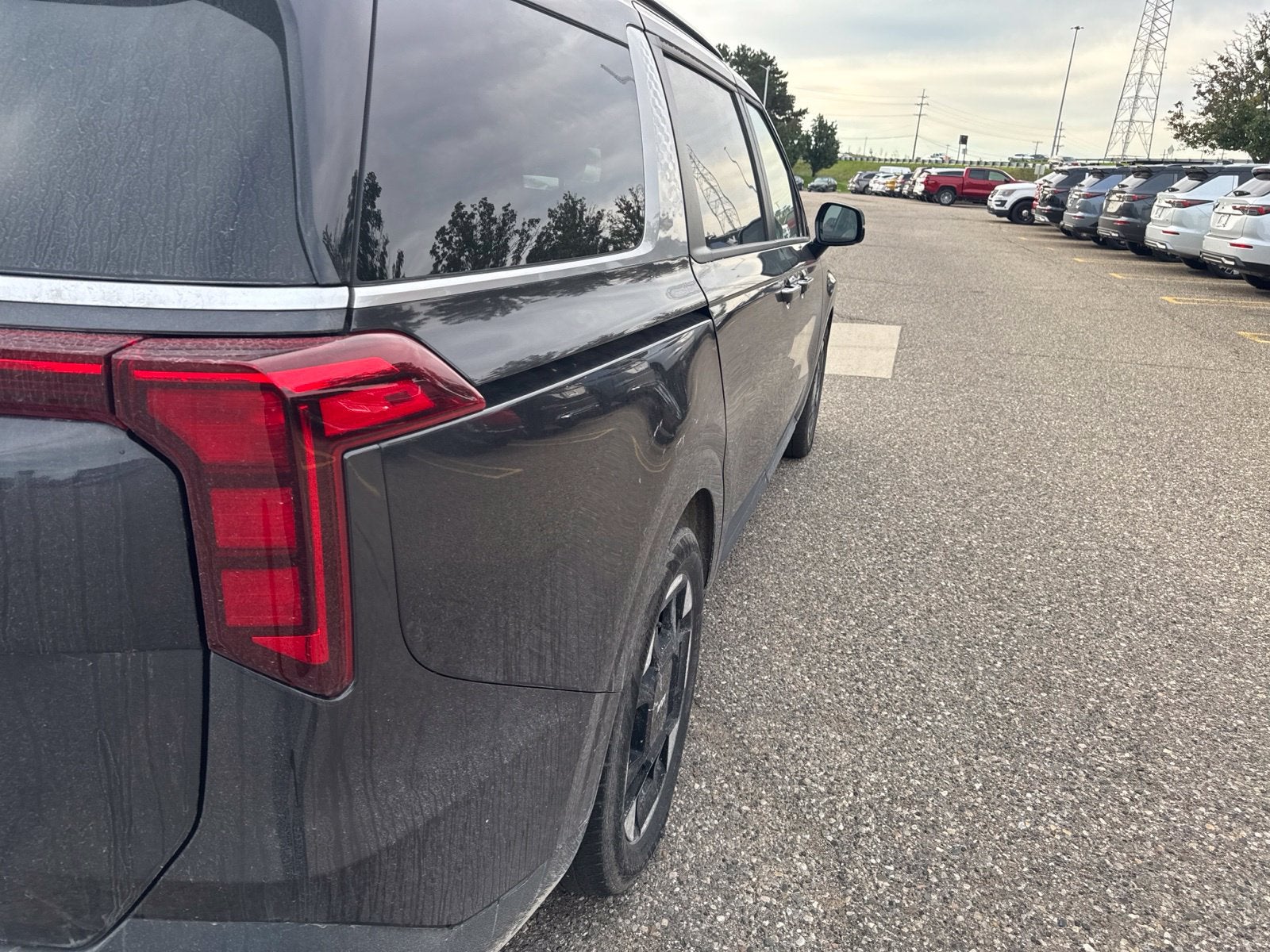 2025 Kia Carnival EX