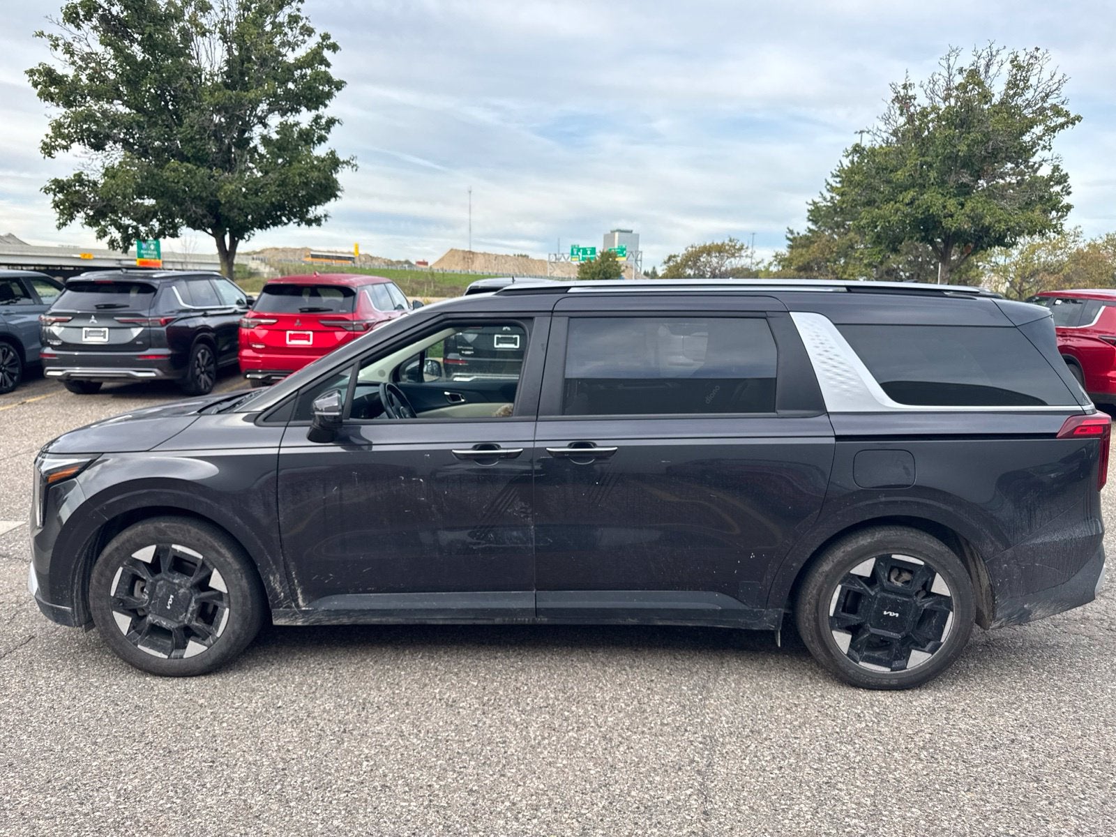 2025 Kia Carnival EX