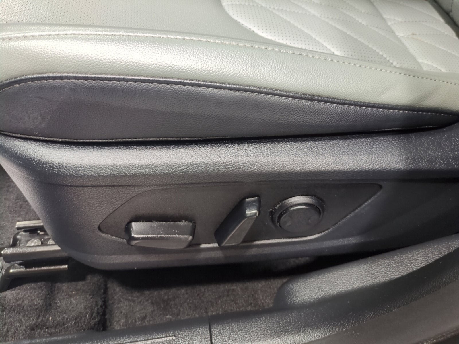 2023 Kia Sportage Plug-In Hybrid X-Line
