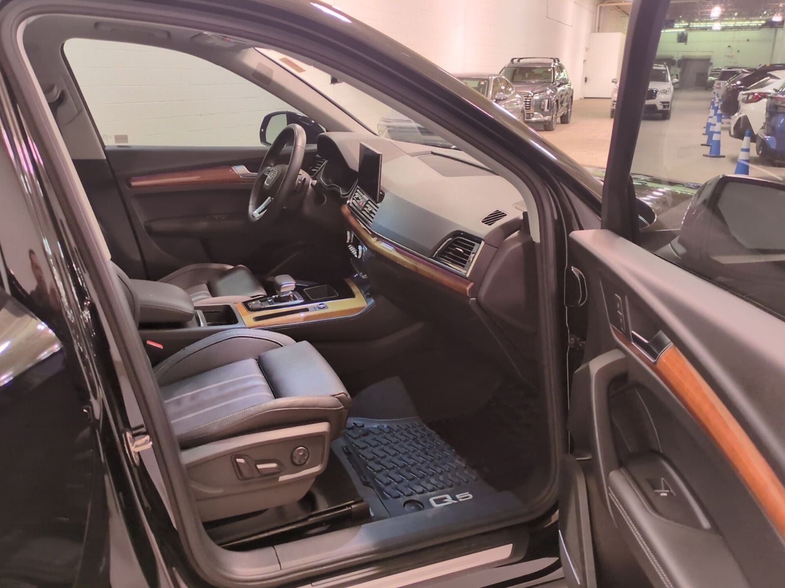 2021 Audi Q5 45 Prestige quattro