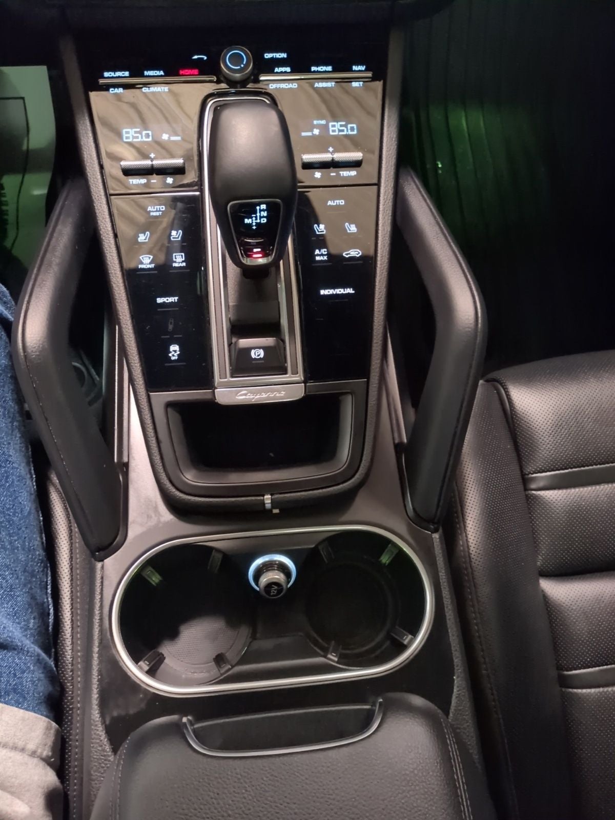 2021 Porsche Cayenne Base